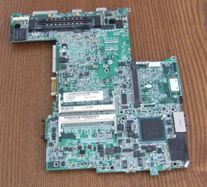 D600,600M 04U621 (ATI) laptop motherboard for DELL