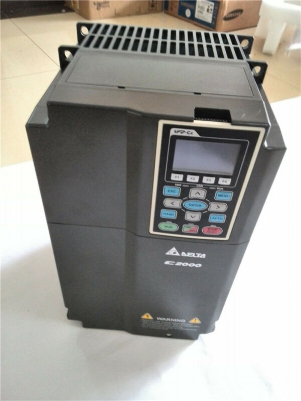 VFD040C43A DELTA VFD Inverter Frequency converter 4kw 5HP 3-Phase AC380-480V