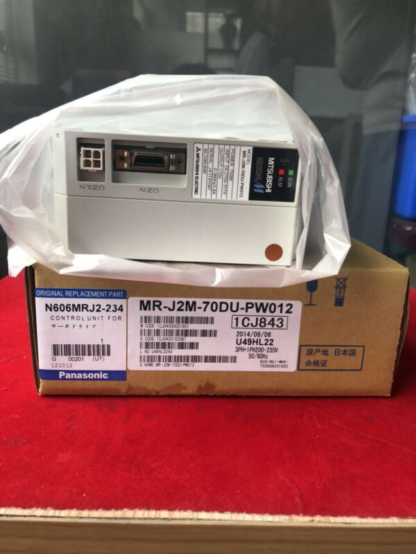 MITSUBISHI AC SERVO DRIVER MR-J2M-70DU-PW012 NEW ORIGINAL EXPEDITED SHIPING