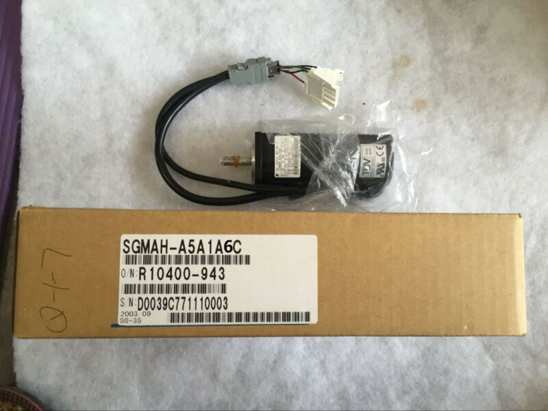 YASKAWA AC SERVO MOTOR SGMAH-A5A1A6C NEW ORIGINAL EXPEDITED SHIPPING