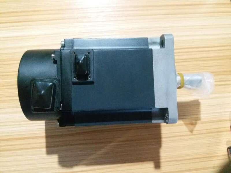 1PC MITSUBISHI SERVO MOTOR HF-KP73JKW04-S2 NEW ORIGINAL EXPEDITED SHIPPING