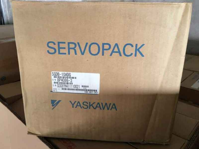 NEW YASKAWA AC SERVO DRIVER SGDB-10ADG SGDB10ADG EXPEDITED SHIP