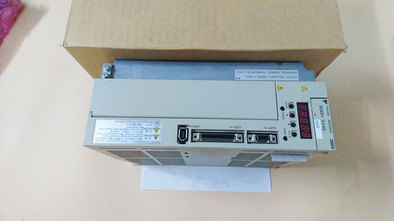 NEW ORIGINAL YASKAWA AC SERVO DRIVER SGDH-30AE SGDH30AE EXPEDITED HIPPING