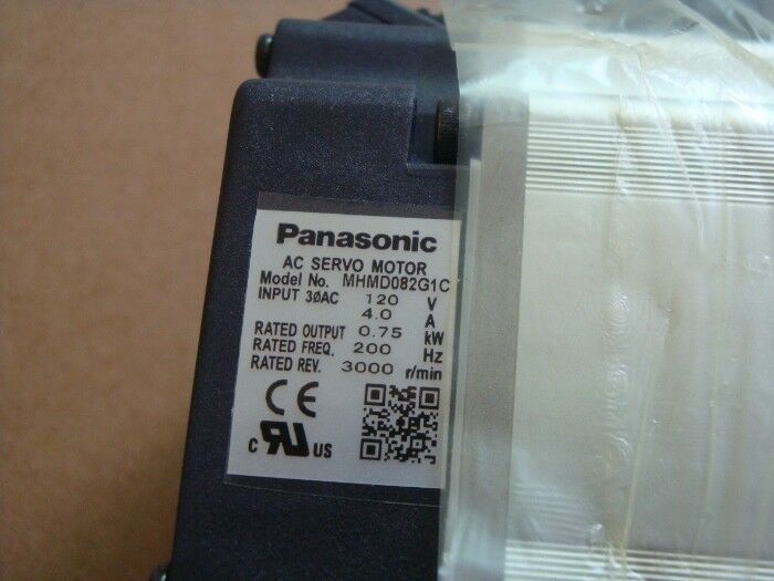 1PC PANASONIC AC SERVO MOTOR MHMD042P1V NEW ORIGINAL EXPEDITED SHIPPING