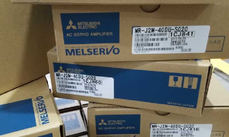 MITSUBISHI AC SERVO DRIVER MR-J2M-40DU-S020 NEW ORIGINAL EXPEDITED SHIPPING