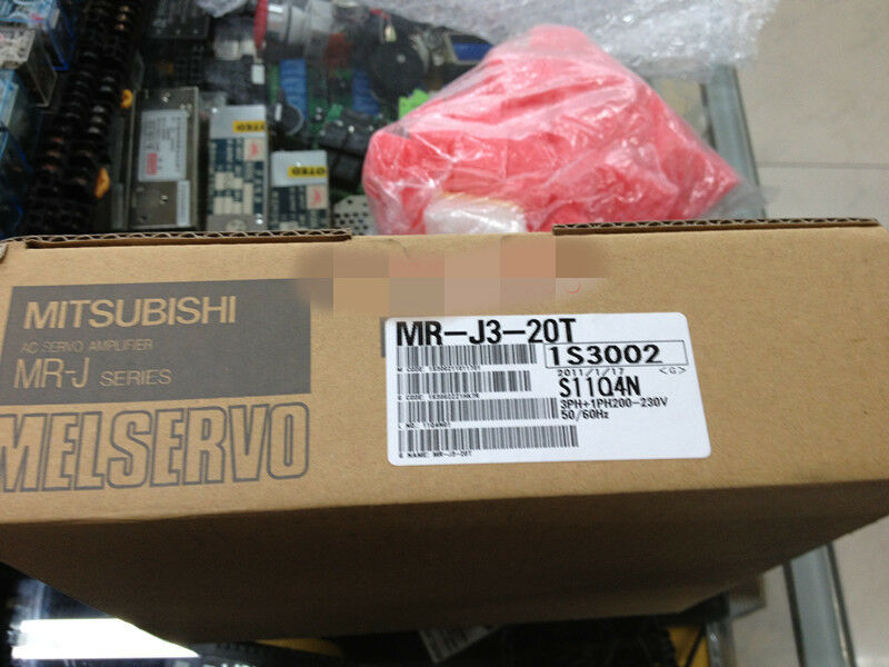 NEW MITSUBISHI AC SERVO DRIVER MR-J3-20T MRJ320T EXPEDITED SHIPPING