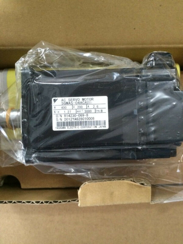 1PC YASKAWA AC SERVO MOTOR SGMAS-04ACA41 NEW ORIGINAL EXPEDITED SHIPPING