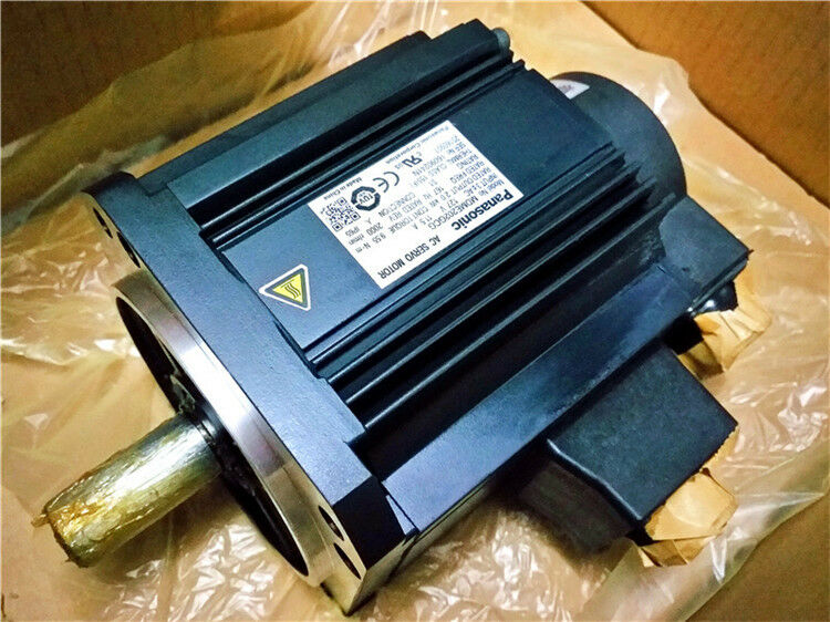 PANASONIC AC SERVO MOTOR MDME202GCG NEW ORIGINAL EXPEDITED SHIPPING