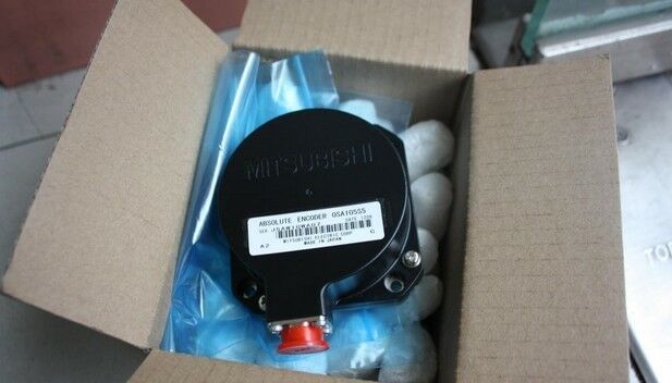 1PC MITSUBISHI ENCODER OSA105S5 NEW EXPEDITED SHIPPING