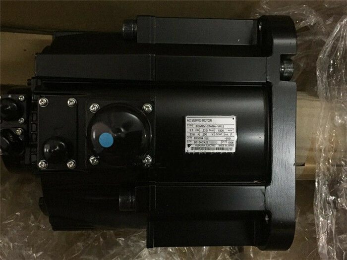 YASKAWA AC SERVO MOTOR SGMRV-37ANA-YR12 NEW ORIGINAL EXPEDITED SHIPPING