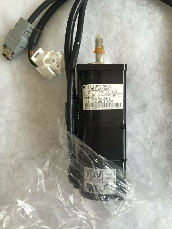 YASKAWA AC SERVO MOTOR SGMAH-A5A1A21 NEW ORIGINAL EXPEDITED SHIPPING