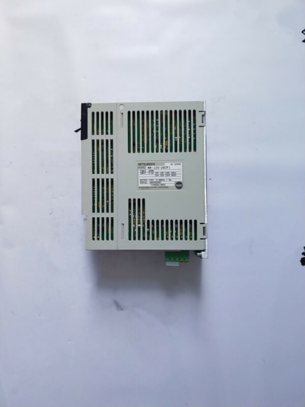 NEW MITSUBISHI single phase AC SERVO DRIVER MR-J2S-20CP1