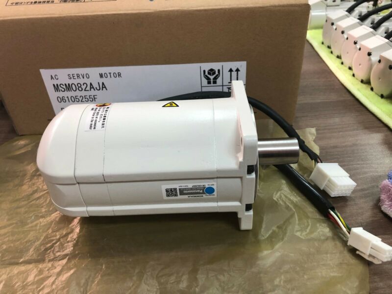 NEW ORIGINAL PANASONIC AC SERVO MOTOR MSM082AJA EXPEDITED SHIPPING