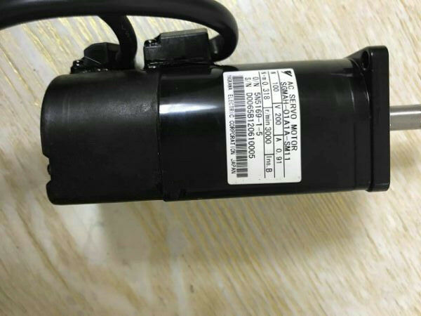 1PC NEW YASKAWA AC SERVO MOTOR SGMAH-01A1A-SM11 EXPEDITED SHIPPING