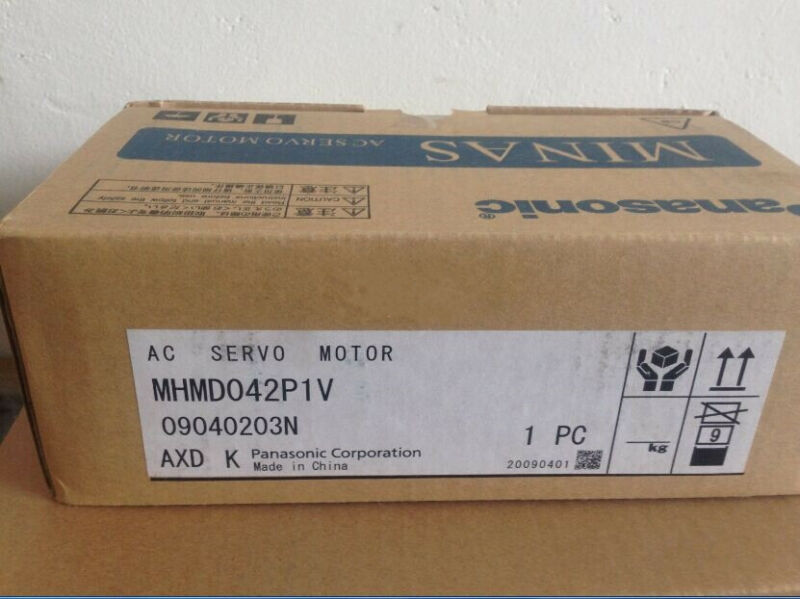 PANASONIC AC SERVO MOTOR MHMD042P1V NEW ORIGINAL