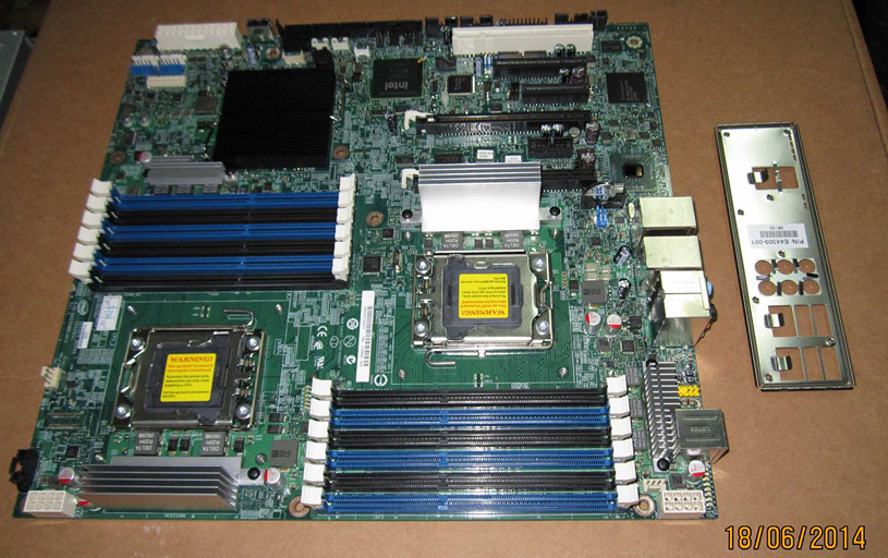 Intel S5520SCR Chipset-Intel 5520 Socket-Dual LGA1366 DDR3 Server Board