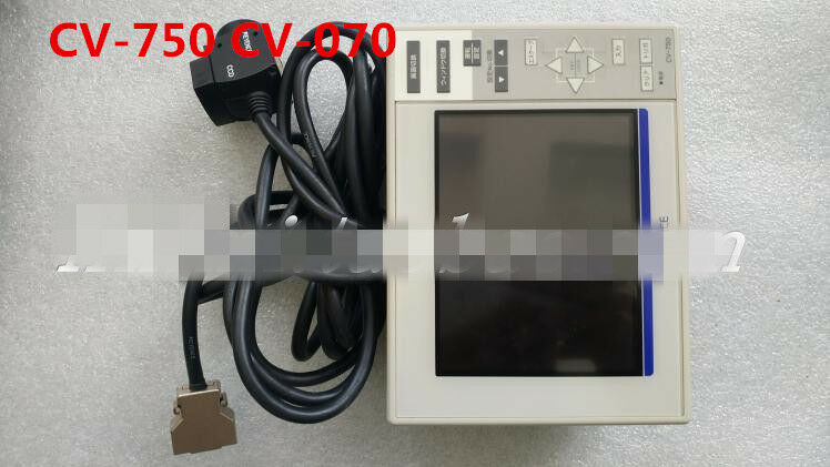 KEYENCE CV-750 CV-070 used and tested