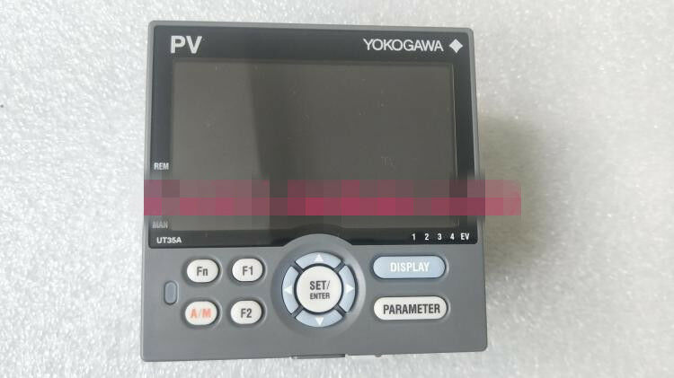 YOKOGAWA UT35A-NNN-11-UN/RT/CH3 used and tested 1pcs