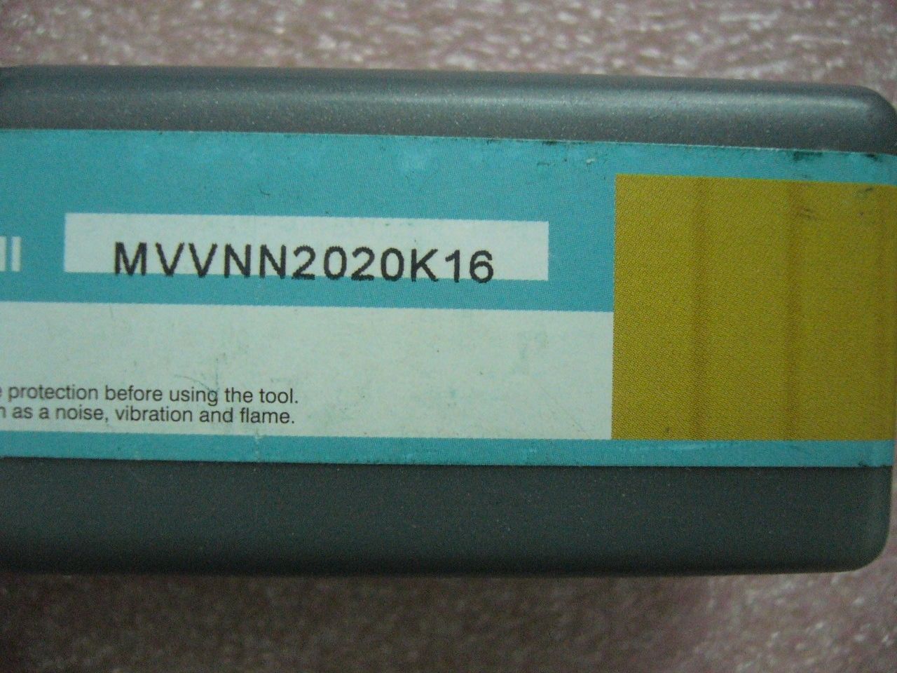 External Turning Toolholder MVVNN2020K16 for inserts VNMG1604.. VNMG33...