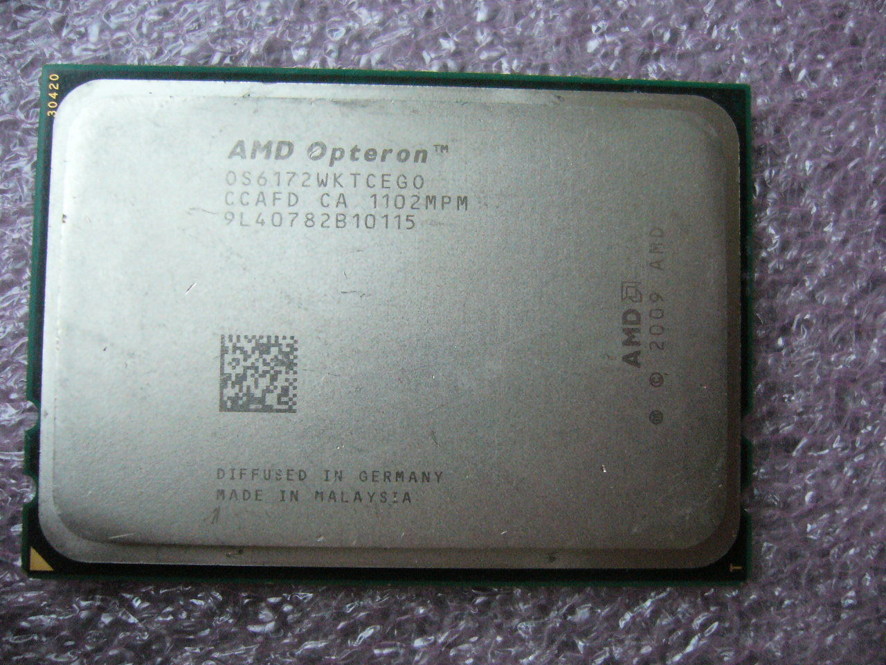 QTY 1x AMD Opteron 6172 2.1 GHz Twelve Core (OS6172WKTCEGO) CPU Tested G34