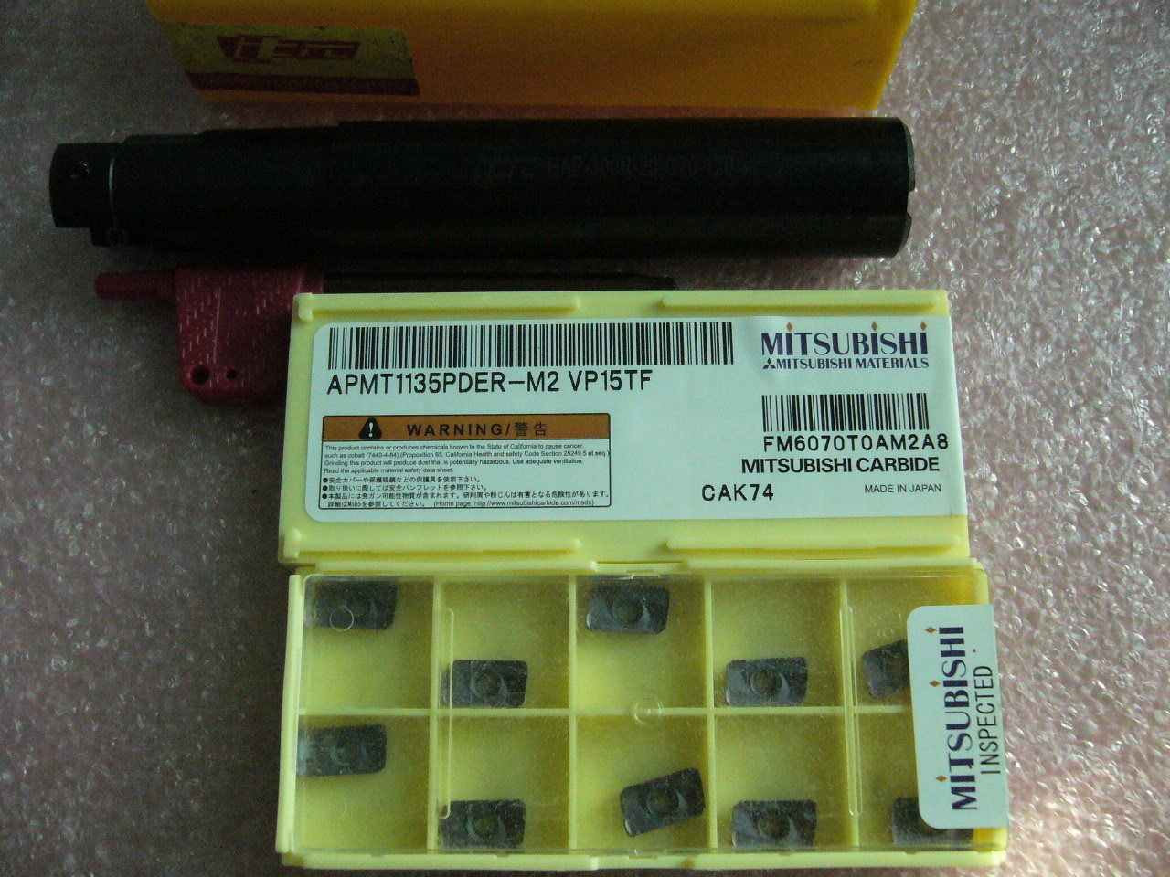 10x APMT1135PDER-M2 VP15TF Milling Inserts with TOOL HOLDER set