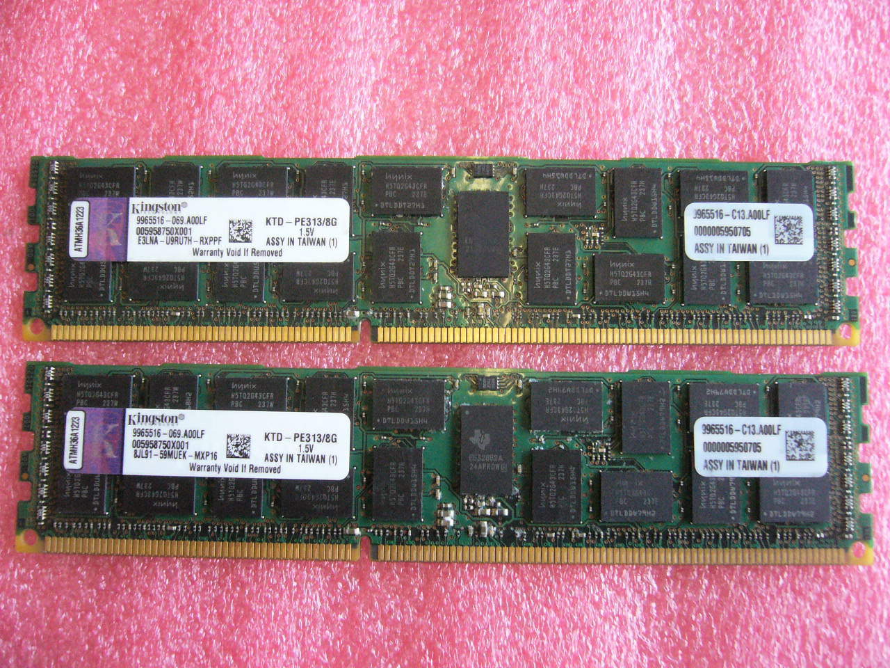 QTY 1x 8GB DDR3 ECC Registered Server memory Kingston KTD-PE313/8G