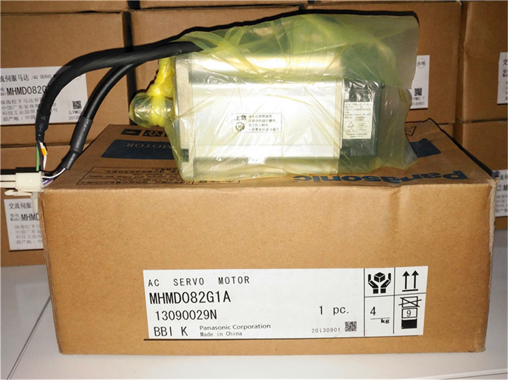 Brand New PANASONIC AC Servo motor MHMD082G1A in box