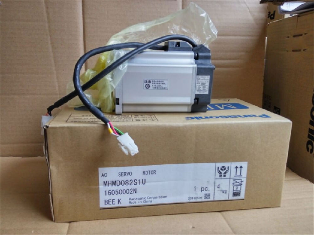 Original New PANASONIC servo motor MHMD082S1U in box