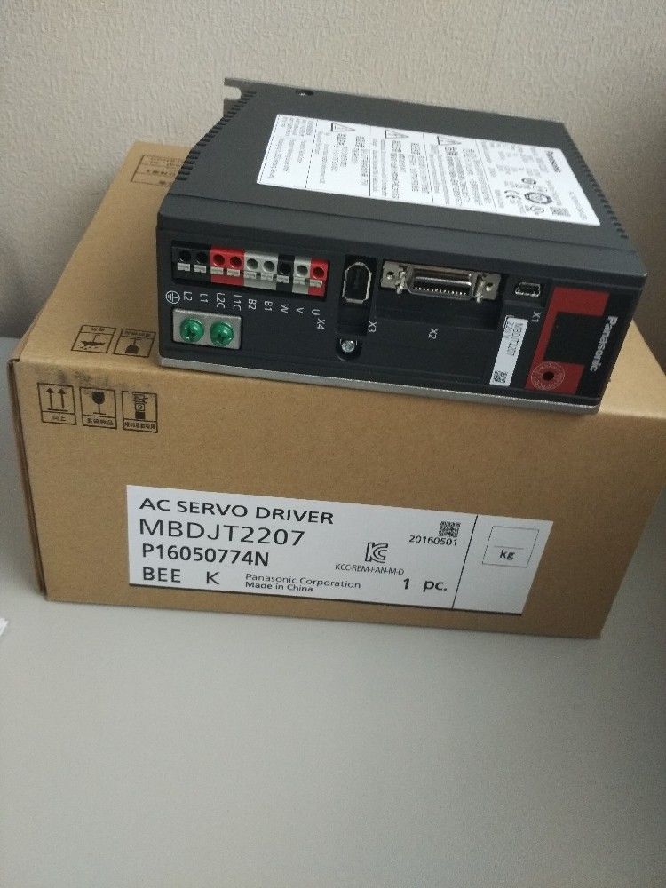 Brand New PANASONIC Servo motor MBDJT2207 in box