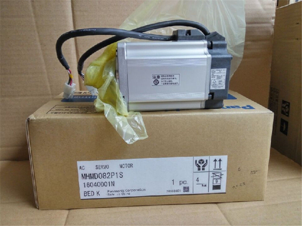 Original New PANASONIC Servo motor MHMJ082P1S in box