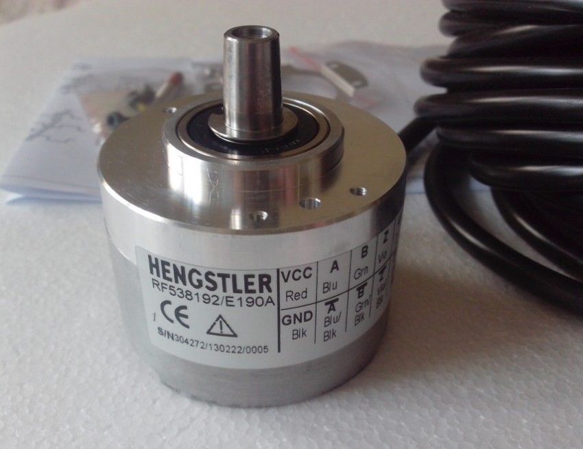 Free DHL NEW Original RF538192/01300B7 DAA633K7 HENGSTLER RF538192/01300B7