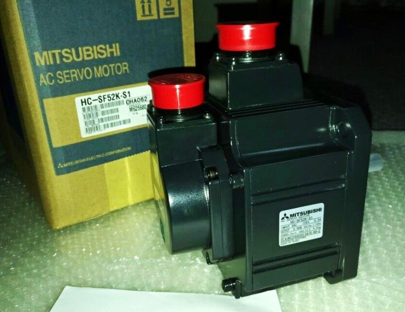 NEW&ORIGINAL MITSUBISHI SERVO MOTOR HC-SF52K-S1 HCSF52KS1 in box